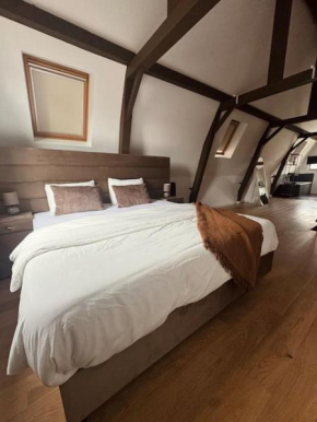 Antwerpian Old Town Stay